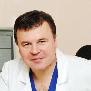 Углов Аркадий Иванович – кардиохирург, сосудистый хирург, флеболог, врач высшей категории, ДМН